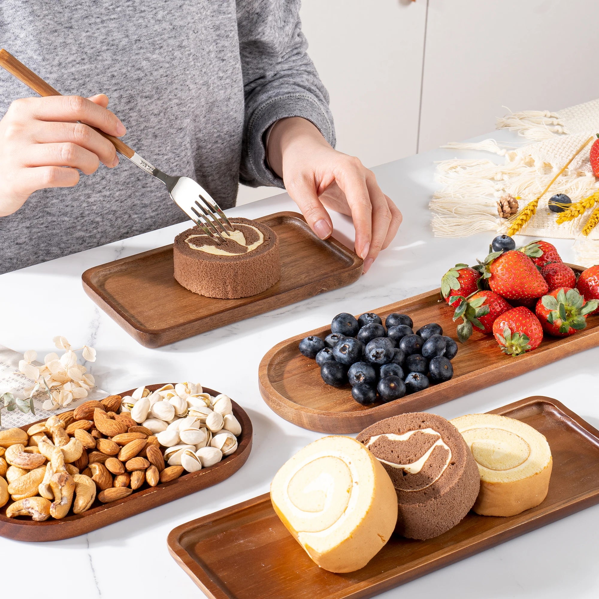 Acacia Wood Platter – Wooden Charcuterie