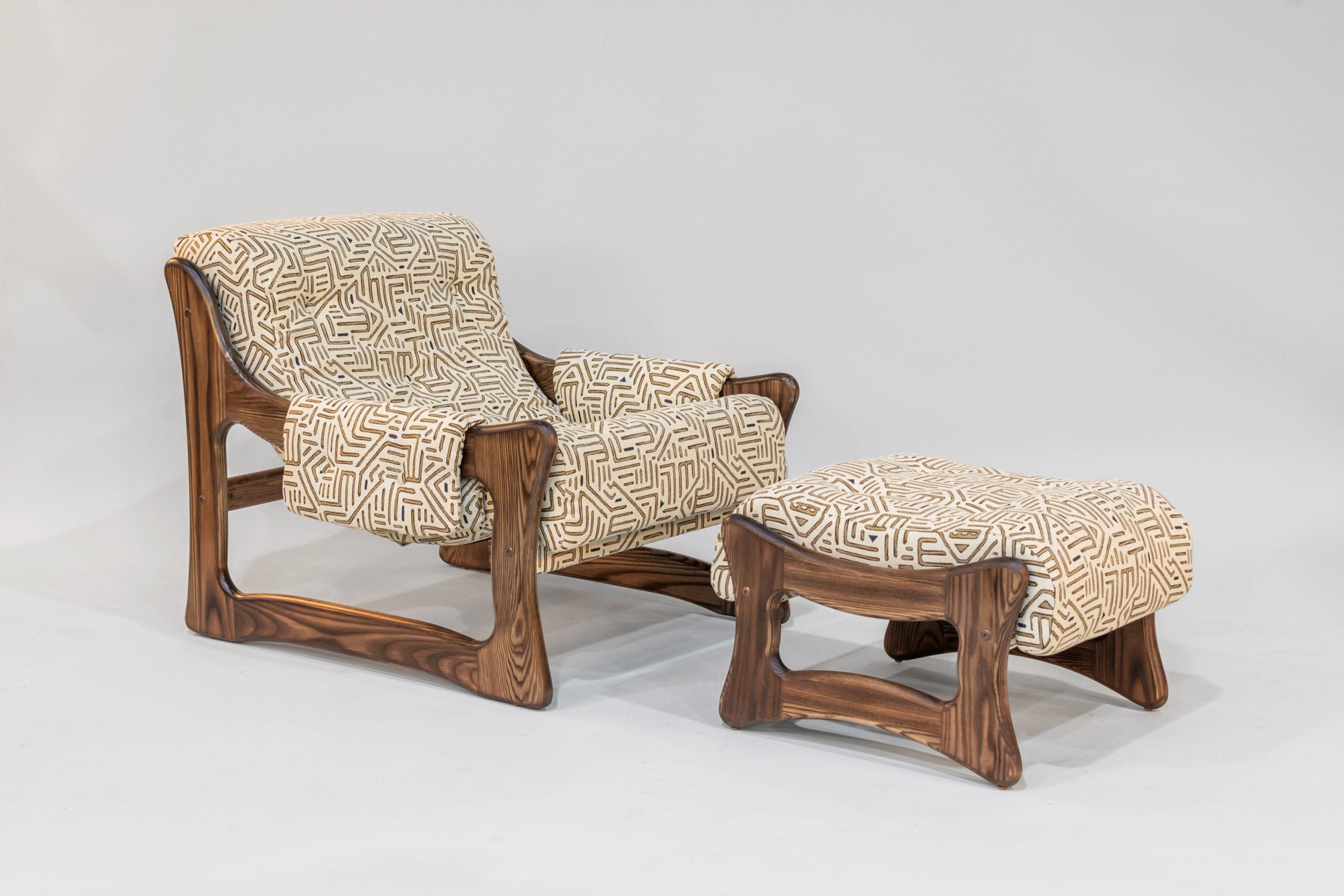 Chair & Ottoman – Tresori with Flamed Ash Arms (Wenge)